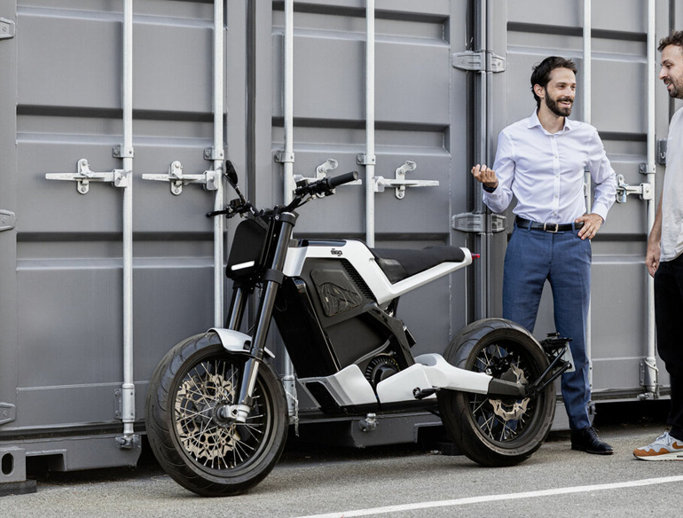 Barber Salon  Bootstrap 4 Template